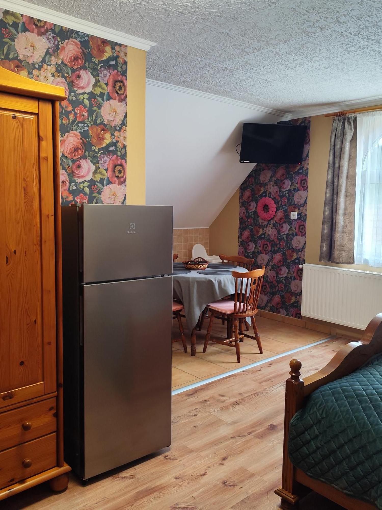 Bobita Apartmanhaz Szilvásvárad Exterior foto